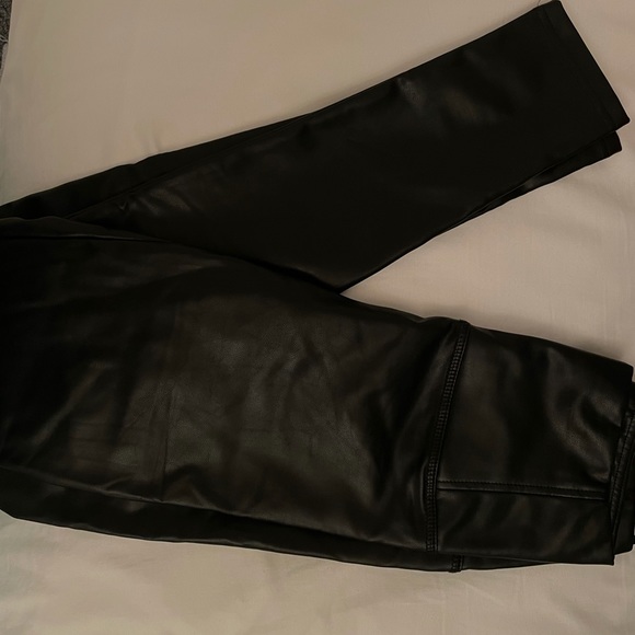 Mendocino Black leather pants - Picture 1 of 1